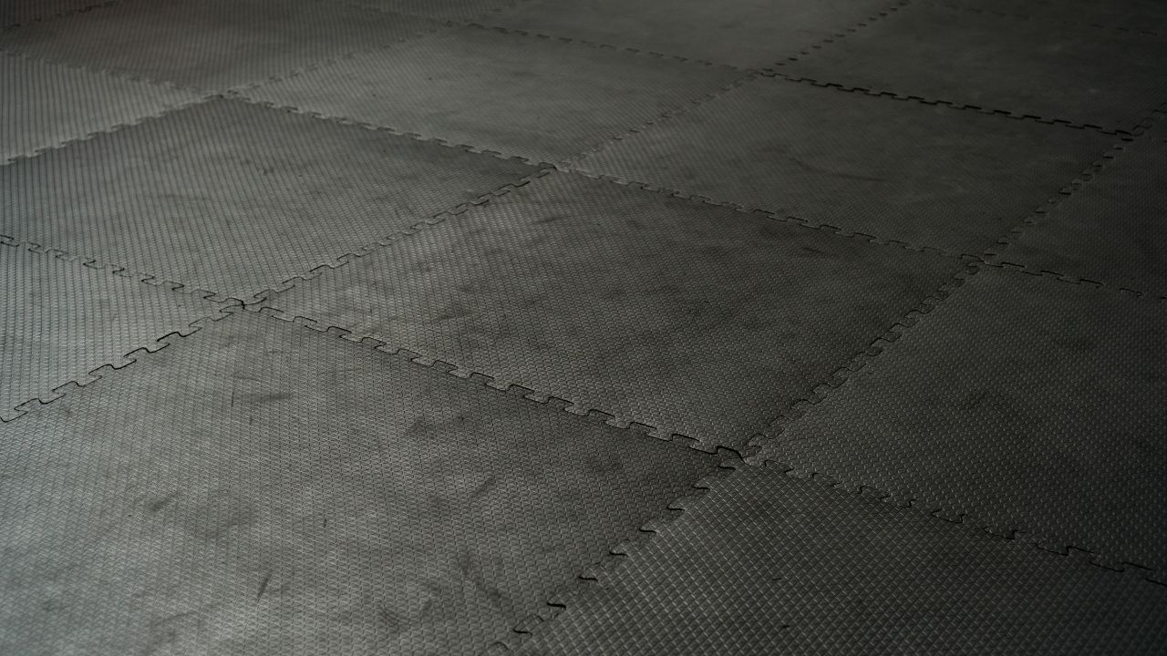 The Best Ways to Clean and Maintain Rubber Gym Floor Mats